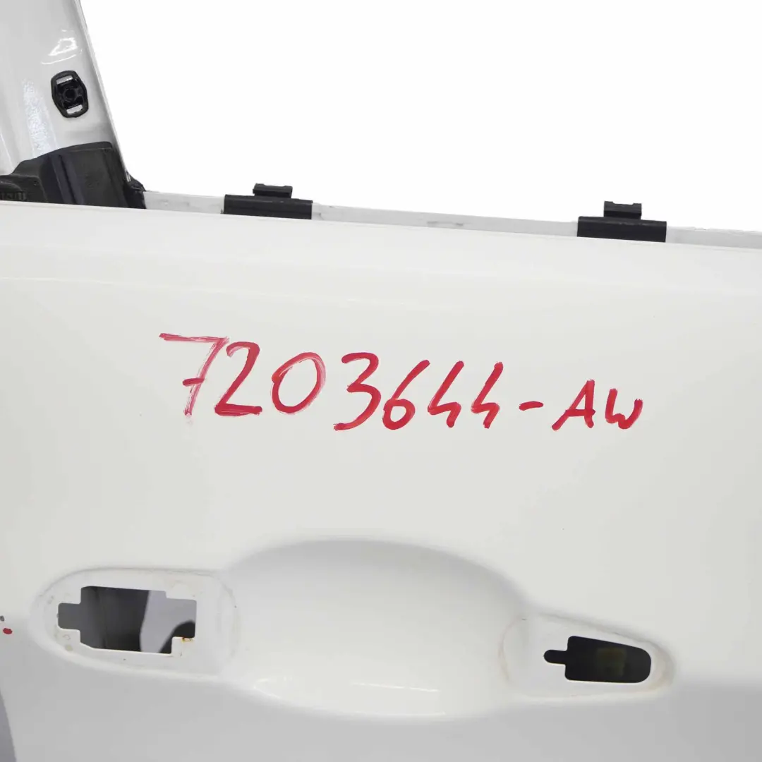 Puerta Delantera Derecha Alpinweiss Blanco Alpino - 300 para BMW E90 con número de pieza 7203644 BMW E90 Puerta Delantera Derecha Alpinweiss Blanco Alpino - 300 - SKU 7203644-AW - Número de pieza 7203644