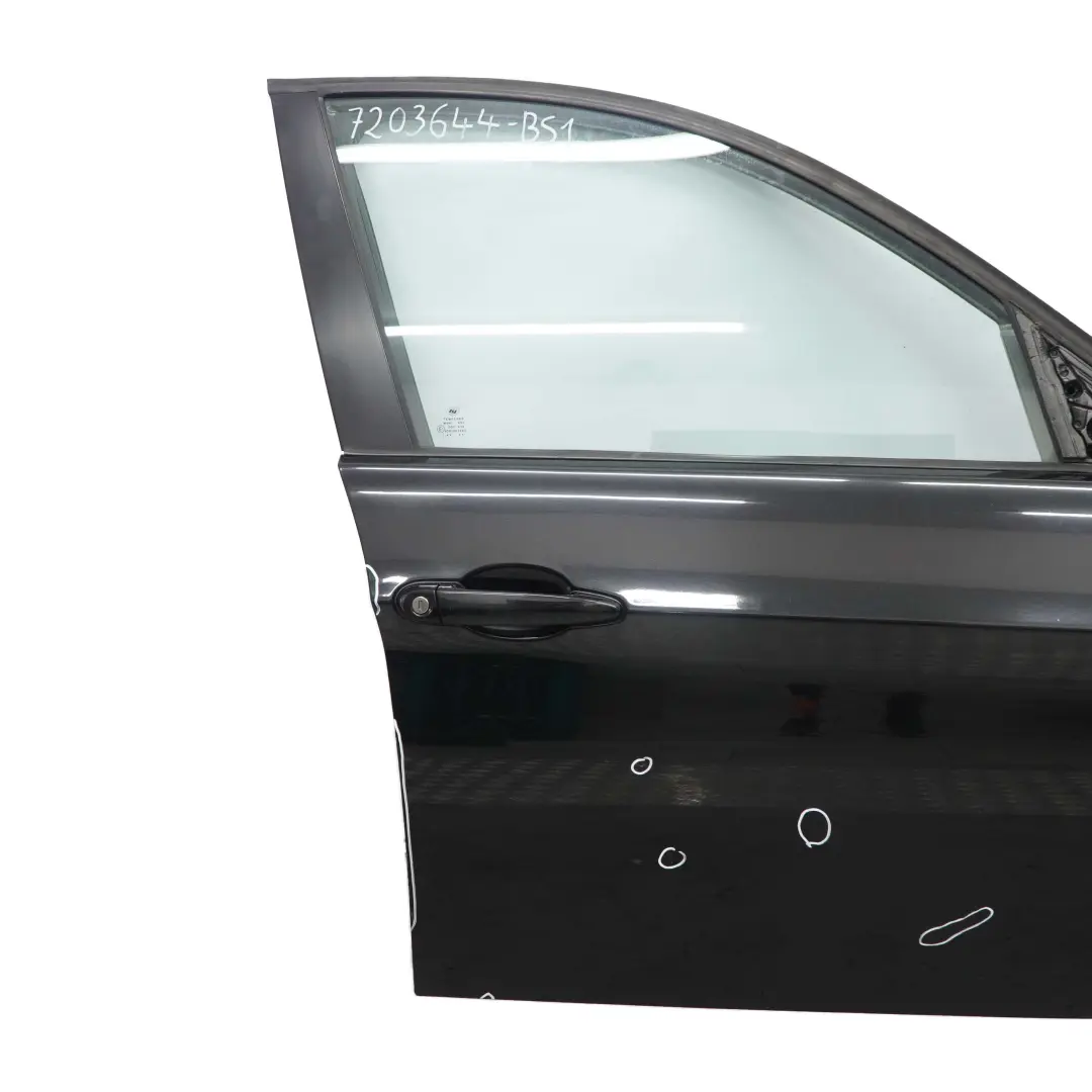  £BMW 3 E90 E91 Door Front Right O/S Black Sapphire Metallic - 475 - SKU 7203644-BS1 - Part number 7203644