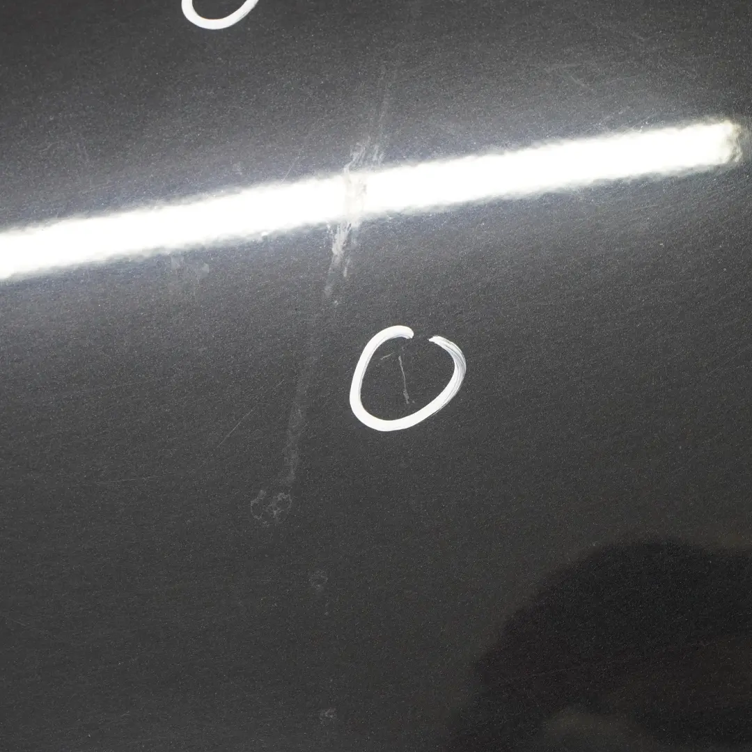 Tür Vorne Rechts Black Sapphire Schwarz - 475 für BMW 3 E90 E91 mit Teilenummer 7203644 BMW 3 E90 E91 Tür Vorne Rechts Black Sapphire Schwarz - 475 - SKU 7203644-BS1 - Teilenummer 7203644