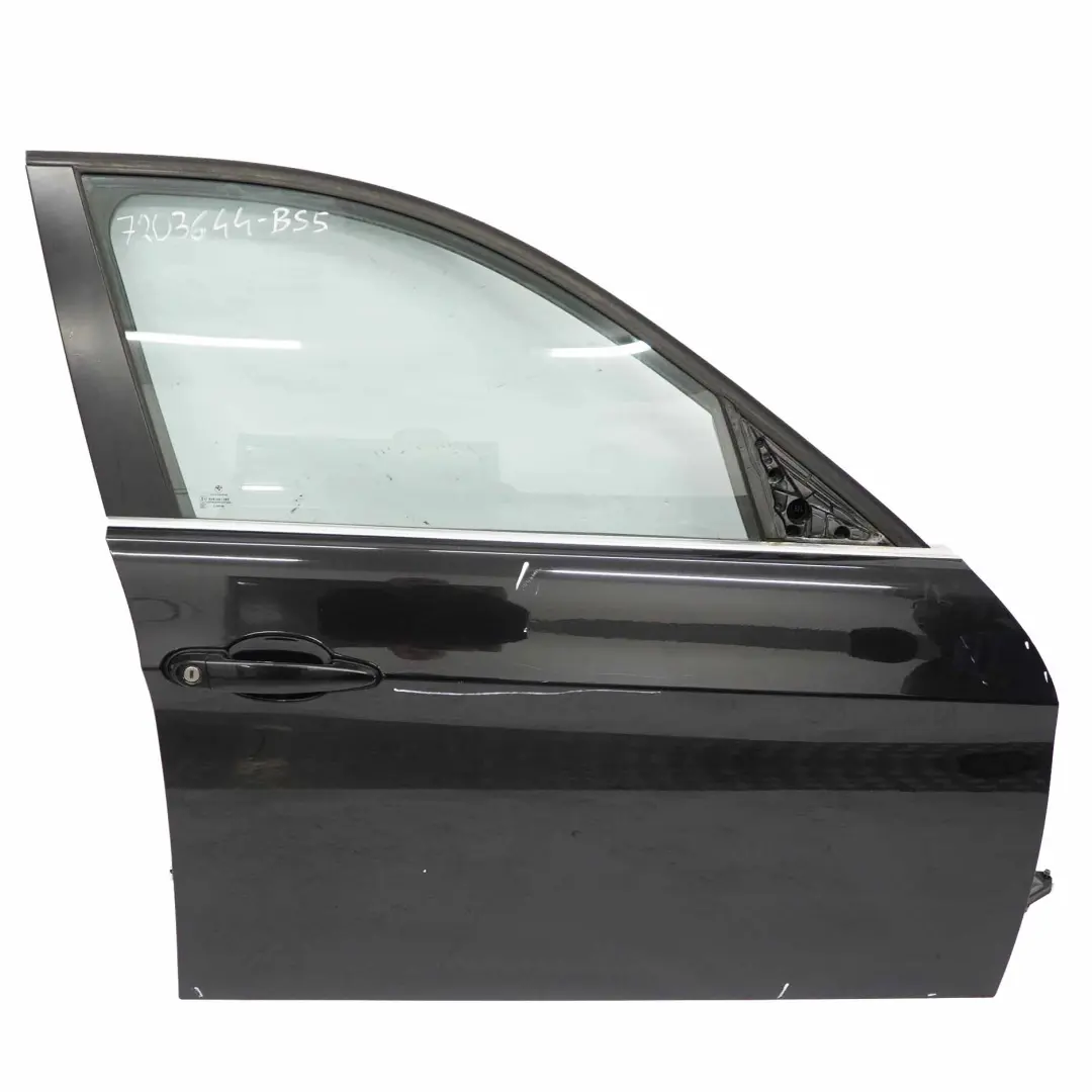 Tür vorne rechts Schwarz Saphir Metallic - 475 für BMW E90 E91 mit Teilenummer 7203644 BMW E90 E91 Tür vorne rechts Schwarz Saphir Metallic - 475 - SKU 7203644-BS5 - Teilenummer 7203644