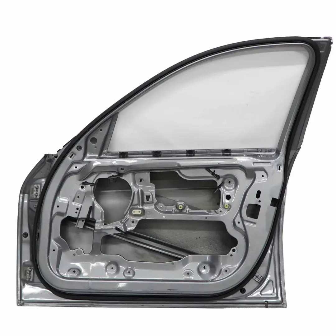 Door Front Right O/S Spacegrau Space Grey Metallic - A52 to BMW E90 E91 with Part number 7203644 BMW E90 E91 Door Front Right O/S Spacegrau Space Grey Metallic - A52 - SKU 7203644-SCG1 - Part number 7203644