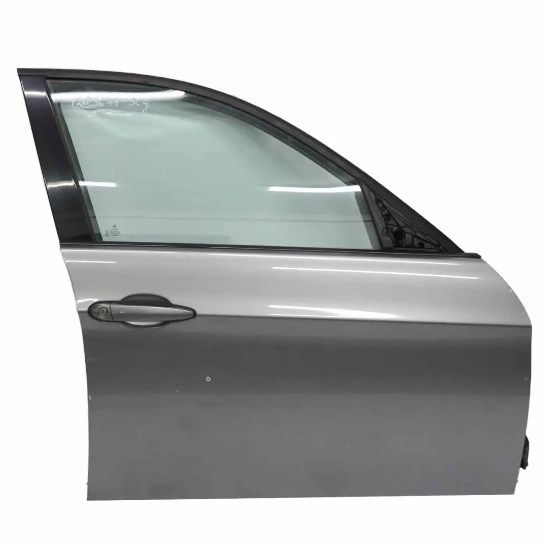 Door Front Right O/S Spacegrau Grey Metallic - A52 to BMW E90 E91 with Part number 7203644 BMW E90 E91 Door Front Right O/S Spacegrau Grey Metallic - A52 - SKU 7203644-SCG - Part number 7203644