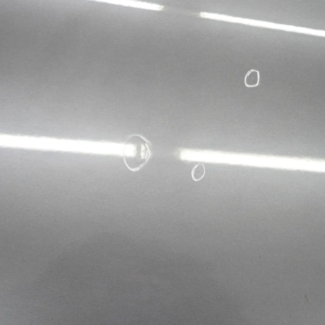 Puerta Delantera Derecha Sparkling Graphite Metallic - A22 para BMW E90 E91 con número de pieza 7203644 BMW E90 E91 Puerta Delantera Derecha Sparkling Graphite Metallic - A22 - SKU 7203644-SG3 - Número de pieza 7203644