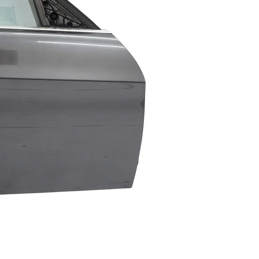 Drzwi Prawe Prawy Przód Sparkling Graphite do BMW E90 o numerze 7203644 BMW E90 Drzwi Prawe Prawy Przód Sparkling Graphite - SKU 7203644-SG4 - Numer Części 7203644