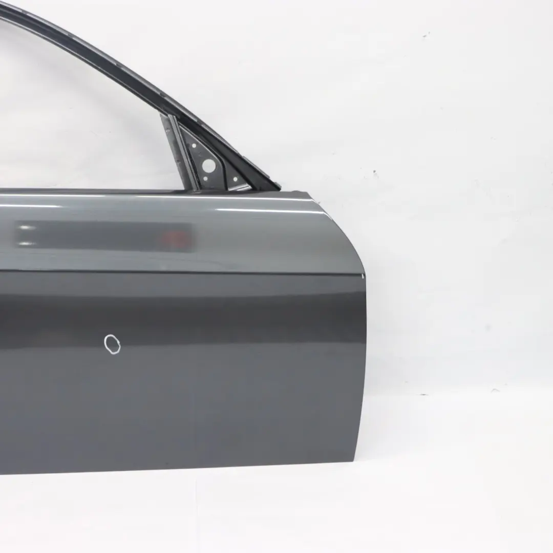 Porta anteriore BMW E90 E91 Pannello di copertura destro Sparkling Graphite A22 per con numero di parte 7203644 Porta anteriore BMW E90 E91 Pannello di copertura destro Sparkling Graphite A22 - SKU 7203644-SG - Numero di parte 7203644