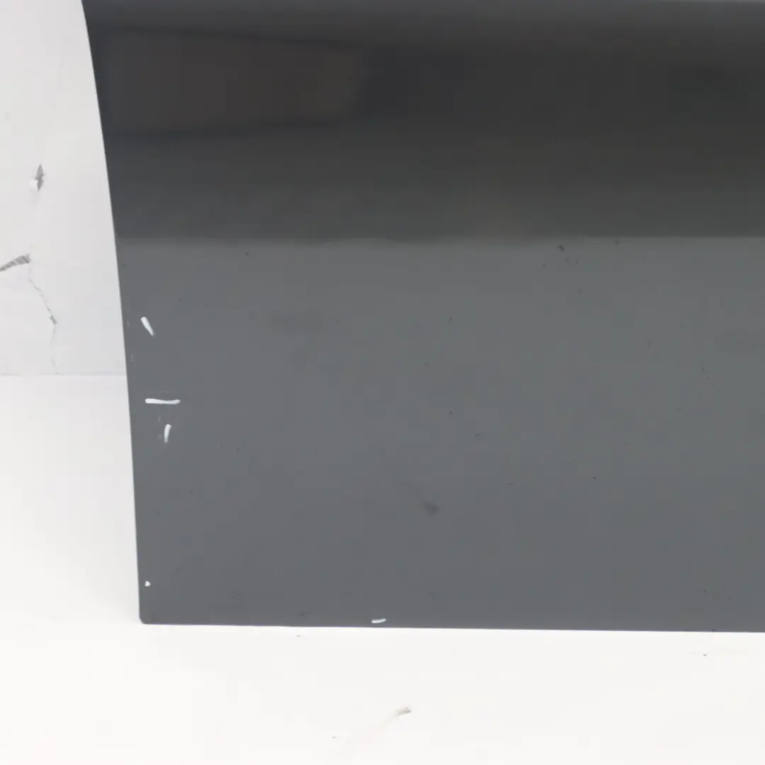 Panneau de recouvrement droit Graphite étincelant - A22 pour Porte avant BMW E90 E91 à propos du numéro de pièce 7203644 Porte avant BMW E90 E91 Panneau de recouvrement droit Graphite étincelant - A22 - SKU 7203644-SG - Numéro de pièce 7203644