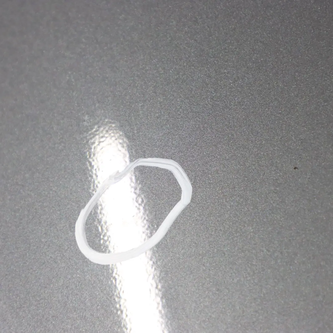 Drzwi Prawy Przód Sparkling Graphite - A22 do BMW E90 o numerze 7203644 BMW E90 Drzwi Prawy Przód Sparkling Graphite - A22 - SKU 7203644-SG - Numer Części 7203644