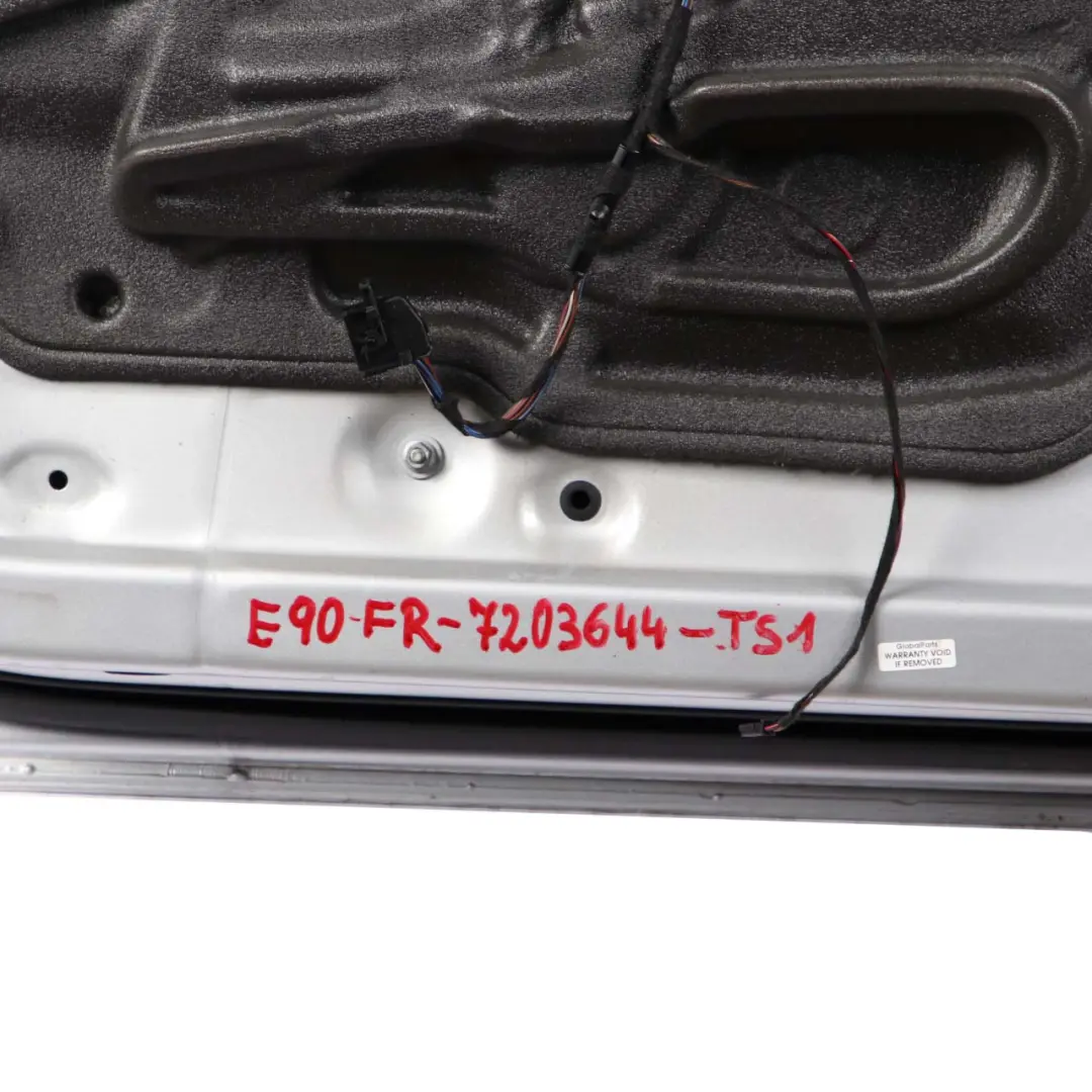 Door Front Right O/S Titansilber Titan Silver Metallic - 354 to BMW 3 E90 E91 3 with Part number 7203644 BMW 3 E90 E91 3 Door Front Right O/S Titansilber Titan Silver Metallic - 354 - SKU 7203644-TS3 - Part number 7203644
