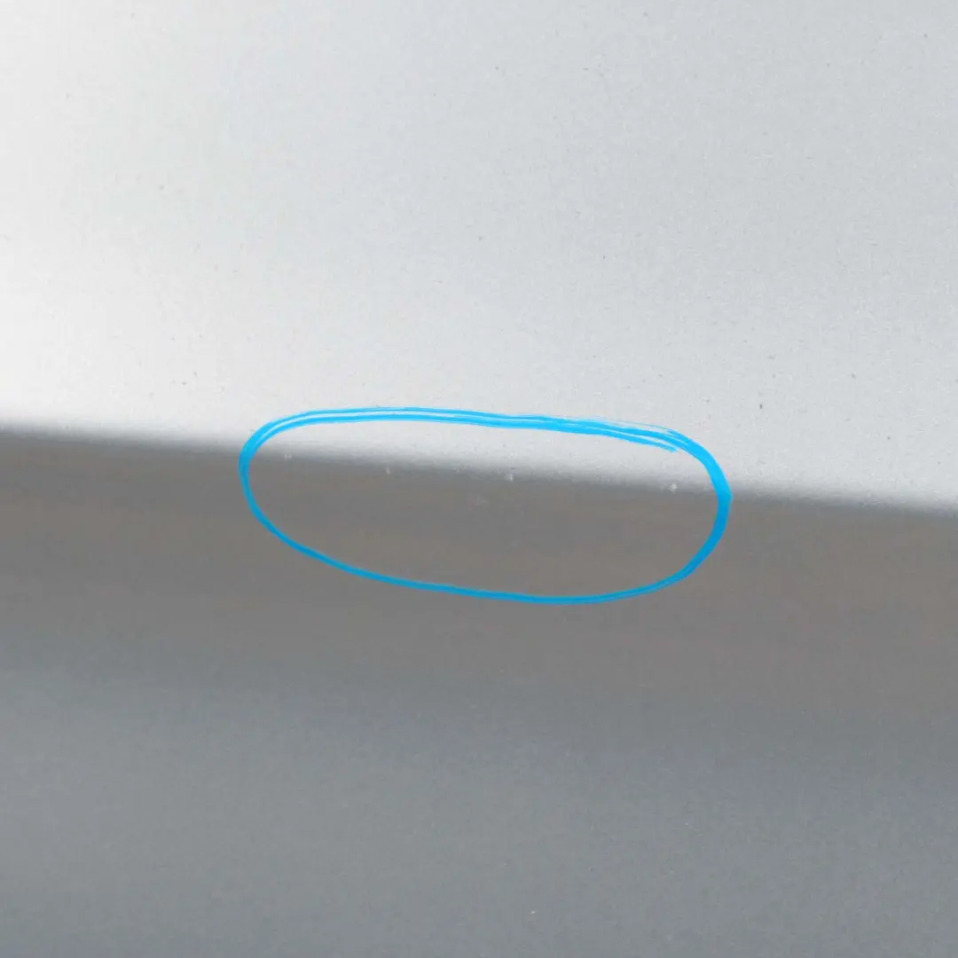 Door Front Right O/S Titansilber Titan Silver Metallic - 354 to BMW 3 E90 E91 3 with Part number 7203644 BMW 3 E90 E91 3 Door Front Right O/S Titansilber Titan Silver Metallic - 354 - SKU 7203644-TS3 - Part number 7203644