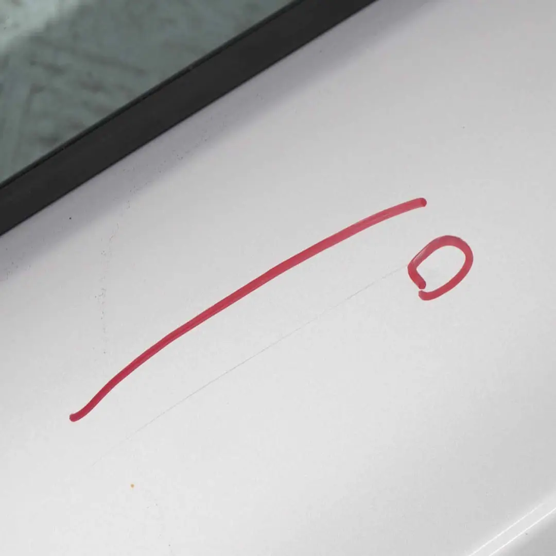 Puerta Delantera Derecha Titansilber Argento - 354 para BMW E90 E91 con número de pieza 7203644 BMW E90 E91 Puerta Delantera Derecha Titansilber Argento - 354 - SKU 7203644-TS - Número de pieza 7203644