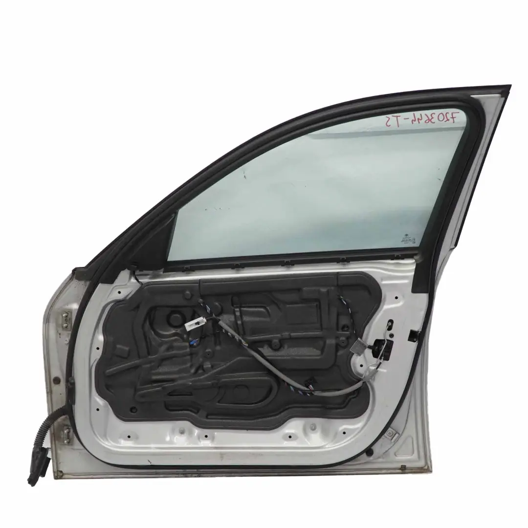 Tür Vorne Rechts Titansilber Titan Silber Metallic - 354 für BMW E90 E91 mit Teilenummer 7203644 BMW E90 E91 Tür Vorne Rechts Titansilber Titan Silber Metallic - 354 - SKU 7203644-TS - Teilenummer 7203644