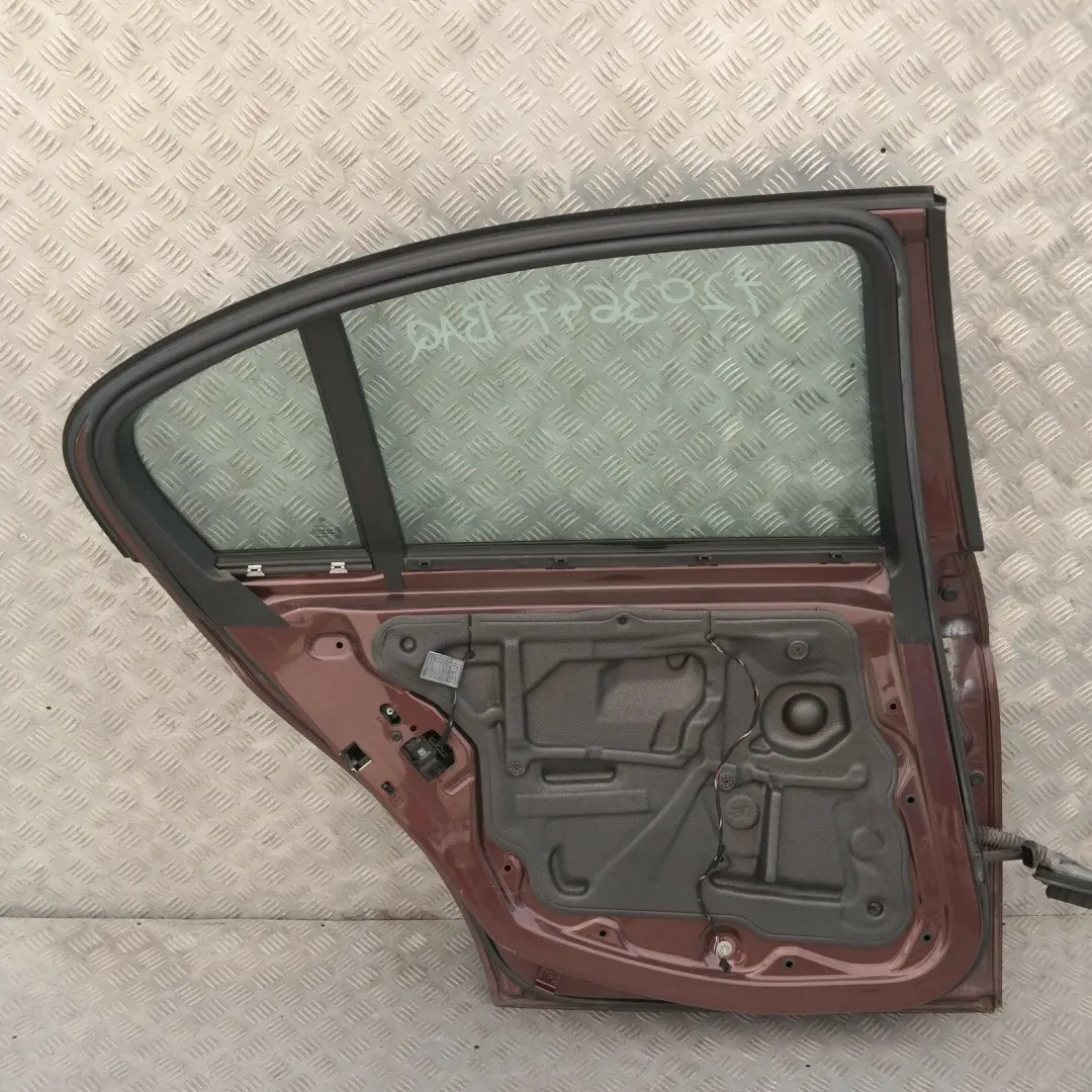 BMW er 3 E90 LCI Fahrerseite Tür hinten links Barriquerot Rot Metallic - A41 - SKU 7203647-BAQ - Teilenummer 7203647