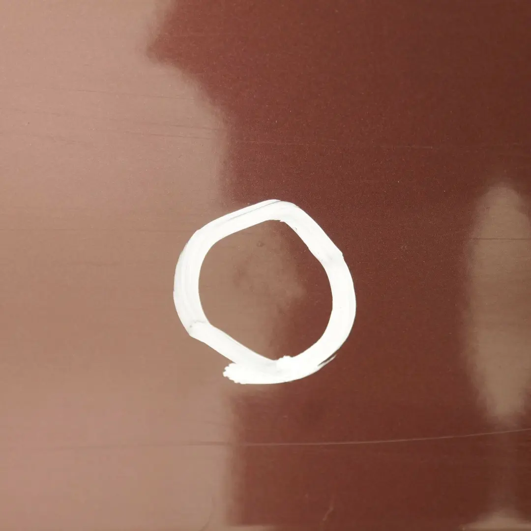 Lato Porta Posteriore Sinistra Barrique Rosso Metallico - A41 per BMW 3 E90 LCI con numero di parte 7203647 BMW 3 E90 LCI Lato Porta Posteriore Sinistra Barrique Rosso Metallico - A41 - SKU 7203647-BAQ - Numero di parte 7203647