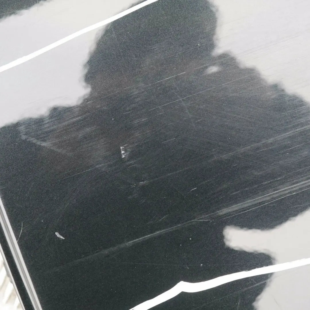 Cote Conducteur Porte Arriere Gauche Noir Saphir Metallique 475 pour BMW E90 LCI à propos du numéro de pièce 7203647 BMW E90 LCI Cote Conducteur Porte Arriere Gauche Noir Saphir Metallique 475 - SKU 7203647-BS10 - Numéro de pièce 7203647