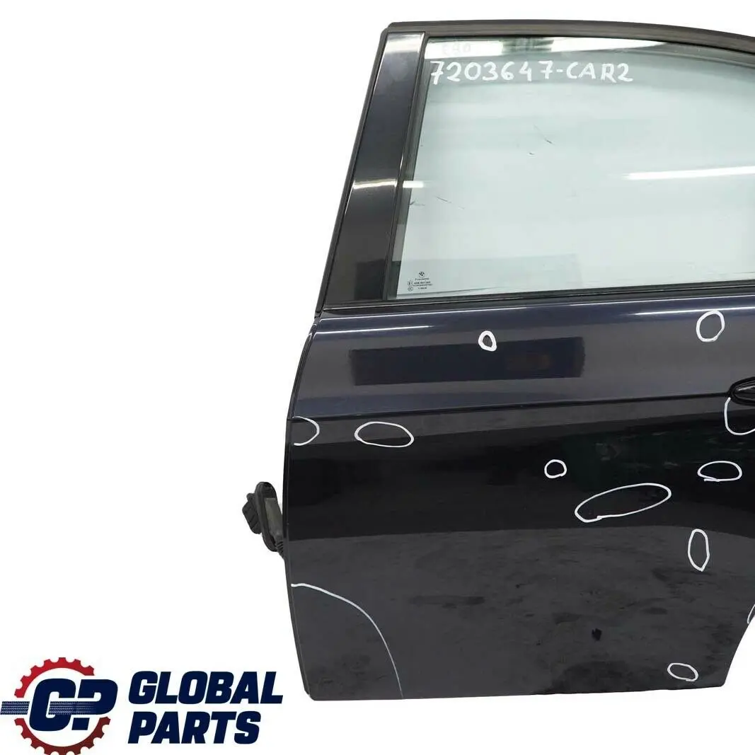 Porta Posteriore Sinistra Nero Carbone Nero Metallizzato 416 per BMW E90 2 con numero di parte 7203647 BMW E90 2 Porta Posteriore Sinistra Nero Carbone Nero Metallizzato 416 - SKU 7203647-CAR2 - Numero di parte 7203647
