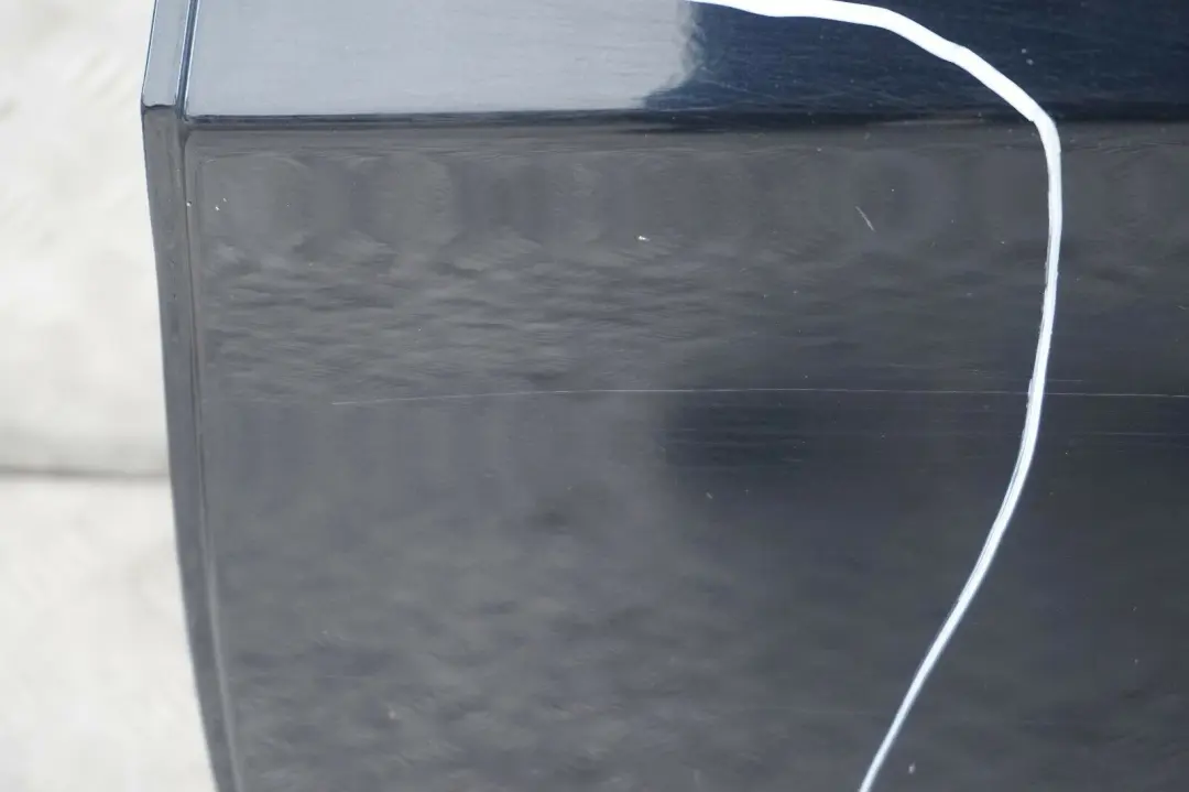 Puerta Trasera Izquierda Carbonschwarz Carbon Black Metallic para BMW 4 E90 E90N con número de pieza 7203647 BMW 4 E90 E90N Puerta Trasera Izquierda Carbonschwarz Carbon Black Metallic - SKU 7203647-CAR4 - Número de pieza 7203647