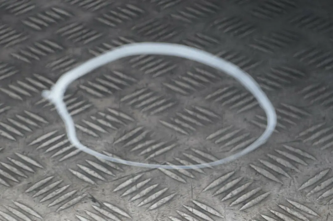 Drzwi lewe tylne lewy tył carbonschwarz do BMW 3 E90 o numerze 7203647 BMW 3 E90 Drzwi lewe tylne lewy tył carbonschwarz - SKU 7203647-CAR4 - Numer Części 7203647