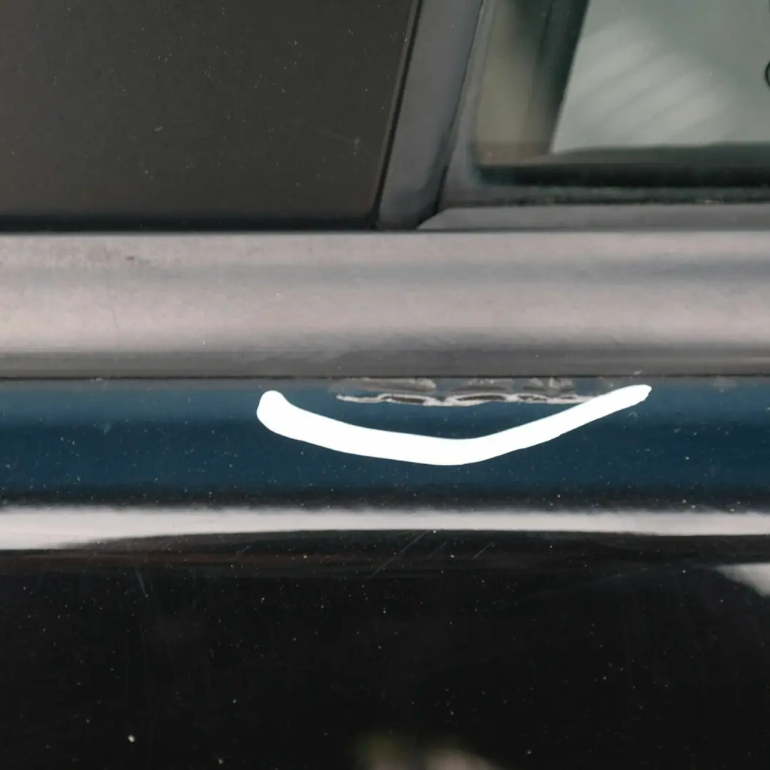 Lato Conducente Porta Posteriore Sinistra Nero 2 per BMW 3 E90 E90N LCI con numero di parte 7203647 BMW 3 E90 E90N LCI Lato Conducente Porta Posteriore Sinistra Nero 2 - SKU 7203647-SCH - Numero di parte 7203647