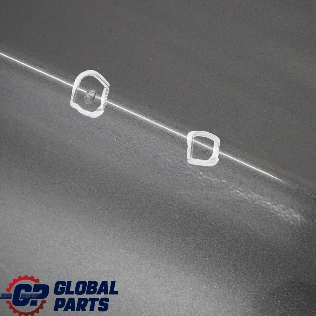 Puerta Trasera Izquierda Sparkling Graphite Metallic - A22 para BMW E90 1 con número de pieza 7203647 BMW E90 1 Puerta Trasera Izquierda Sparkling Graphite Metallic - A22 - SKU 7203647-SG1 - Número de pieza 7203647