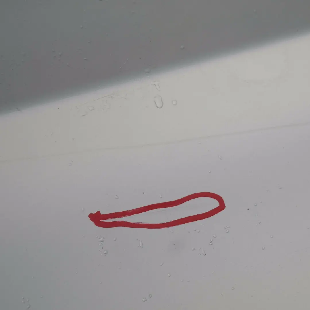 Lato Porta Posteriore Sinistra Argento-Titanio Argento Metallo per BMW 3 E90 LCI con numero di parte 7203647 BMW 3 E90 LCI Lato Porta Posteriore Sinistra Argento-Titanio Argento Metallo - SKU 7203647-TS10 - Numero di parte 7203647