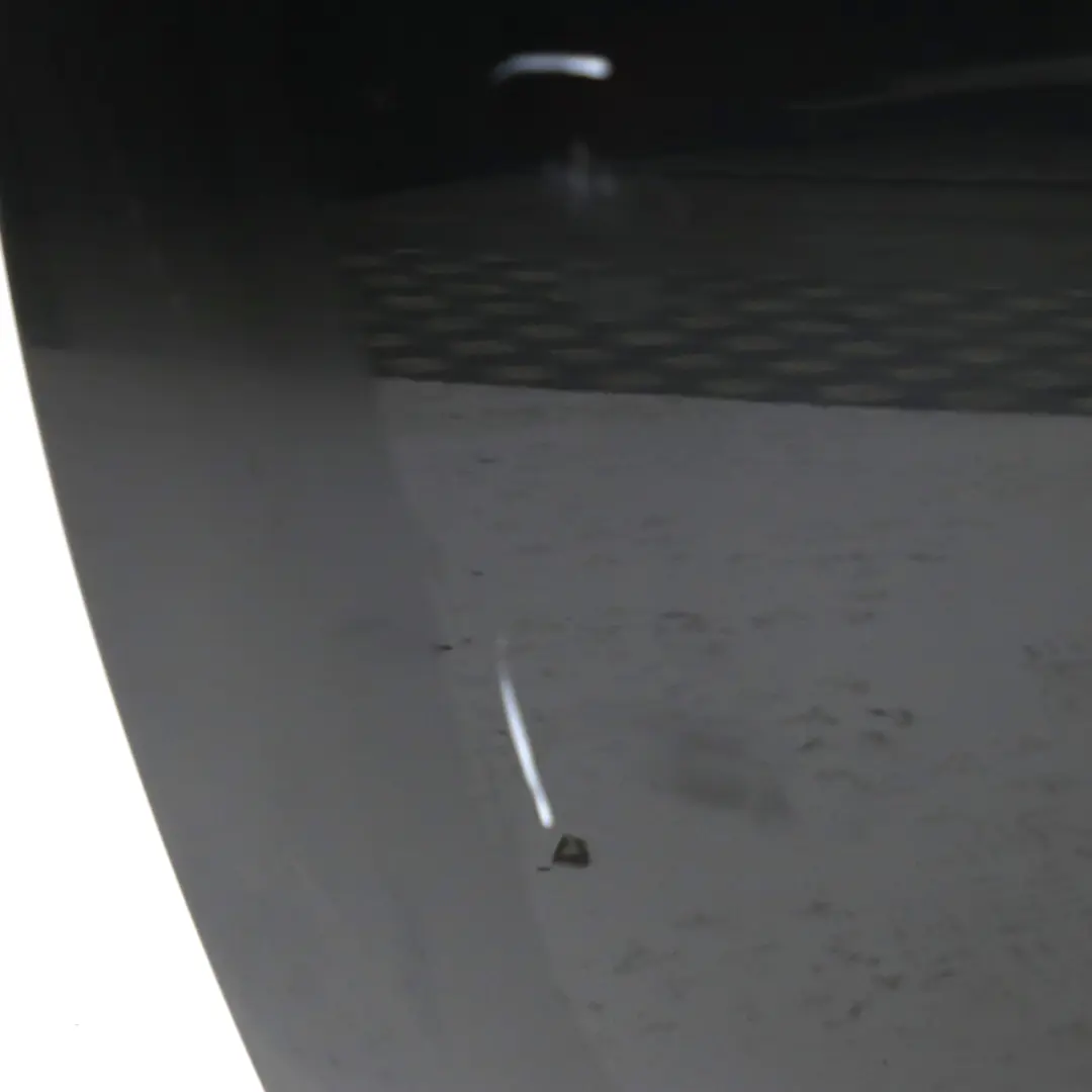 Porta posteriore sinistra Nero Zaffiro Metallizzato - 475 per BMW E90 con numero di parte 7203647 BMW E90 Porta posteriore sinistra Nero Zaffiro Metallizzato - 475 - SKU 7203647-BS2 - Numero di parte 7203647