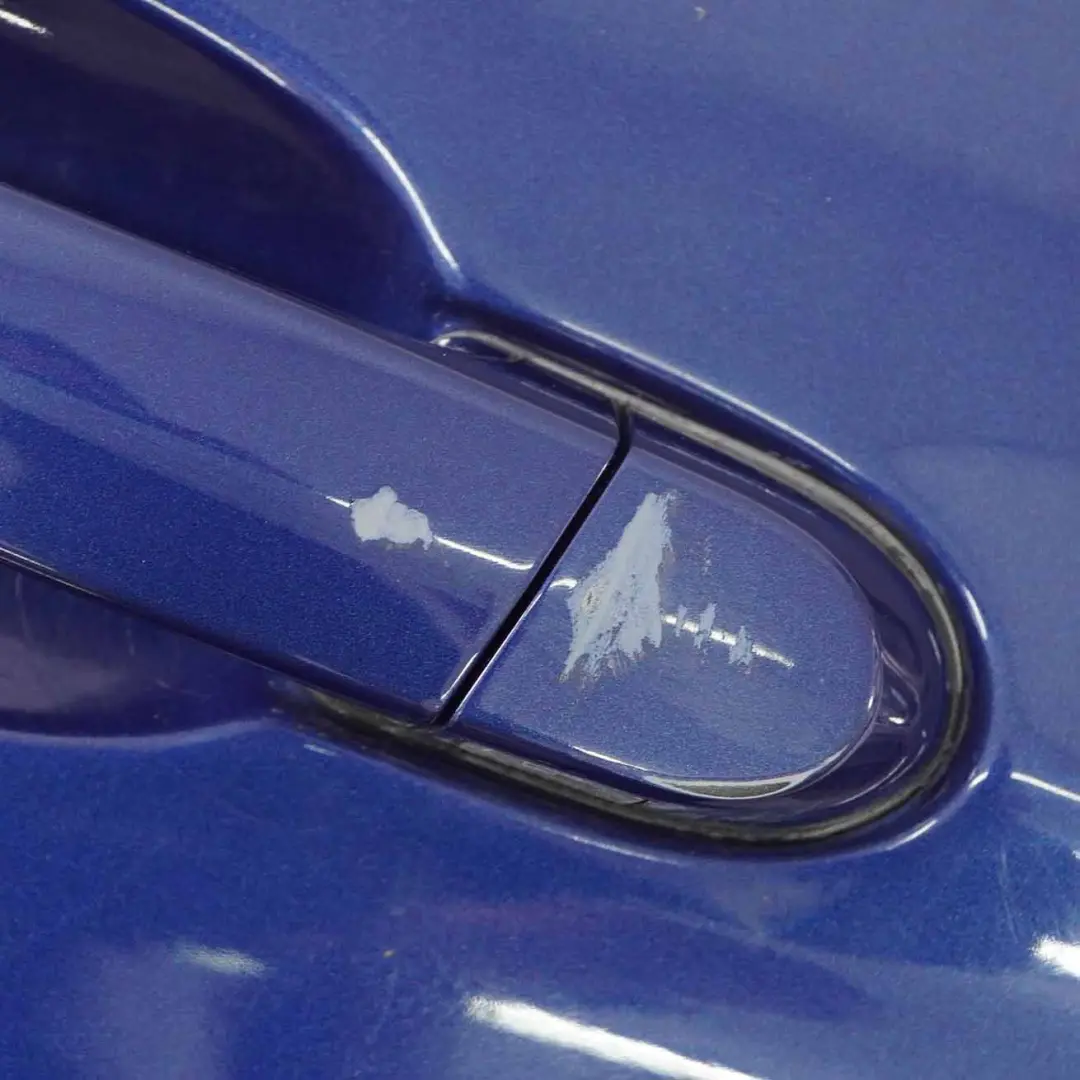 BMW E90 Saloon Porte Arrière Gauche Le Mans Blue Blau Metallic - 381 - SKU 7203647-LMB1 - Numéro de pièce 7203647