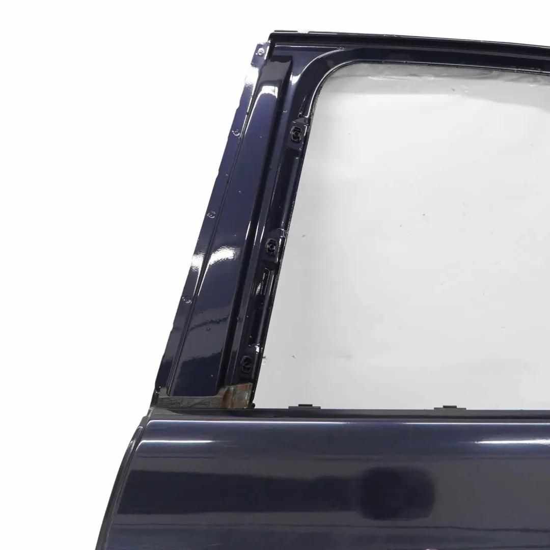 Porta posteriore sinistra Monacoblau Monaco Blau Blu Metallizzato - A35 per BMW E90 con numero di parte 7203647 BMW E90 Porta posteriore sinistra Monacoblau Monaco Blau Blu Metallizzato - A35 - SKU 7203647-MB - Numero di parte 7203647