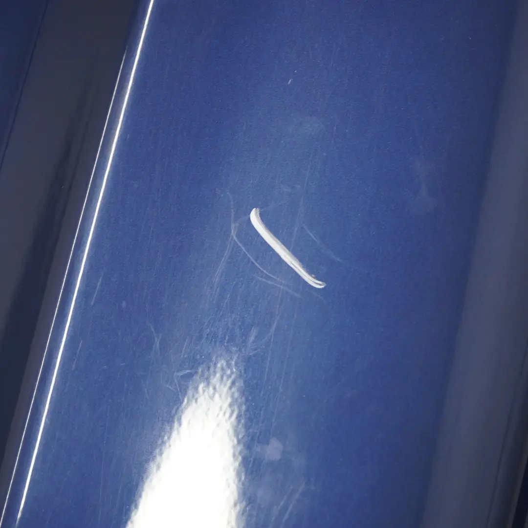Porta posteriore sinistra Mysticblau Mystic Blue Metallic - A07 per BMW E90 Berlina con numero di parte 41007203647 BMW E90 Berlina Porta posteriore sinistra Mysticblau Mystic Blue Metallic - A07 - SKU 7203647-MYS - Numero di parte 41007203647