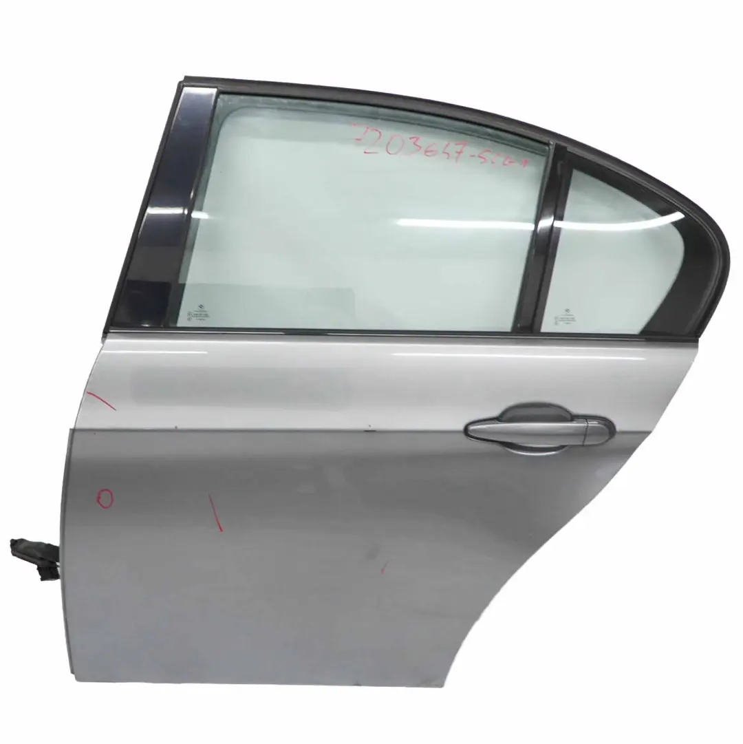 Puerta Trasera Izquierda Spacegrau Metallic - A52 para BMW E90 con número de pieza 7203647 BMW E90 Puerta Trasera Izquierda Spacegrau Metallic - A52 - SKU 7203647-SCG1 - Número de pieza 7203647