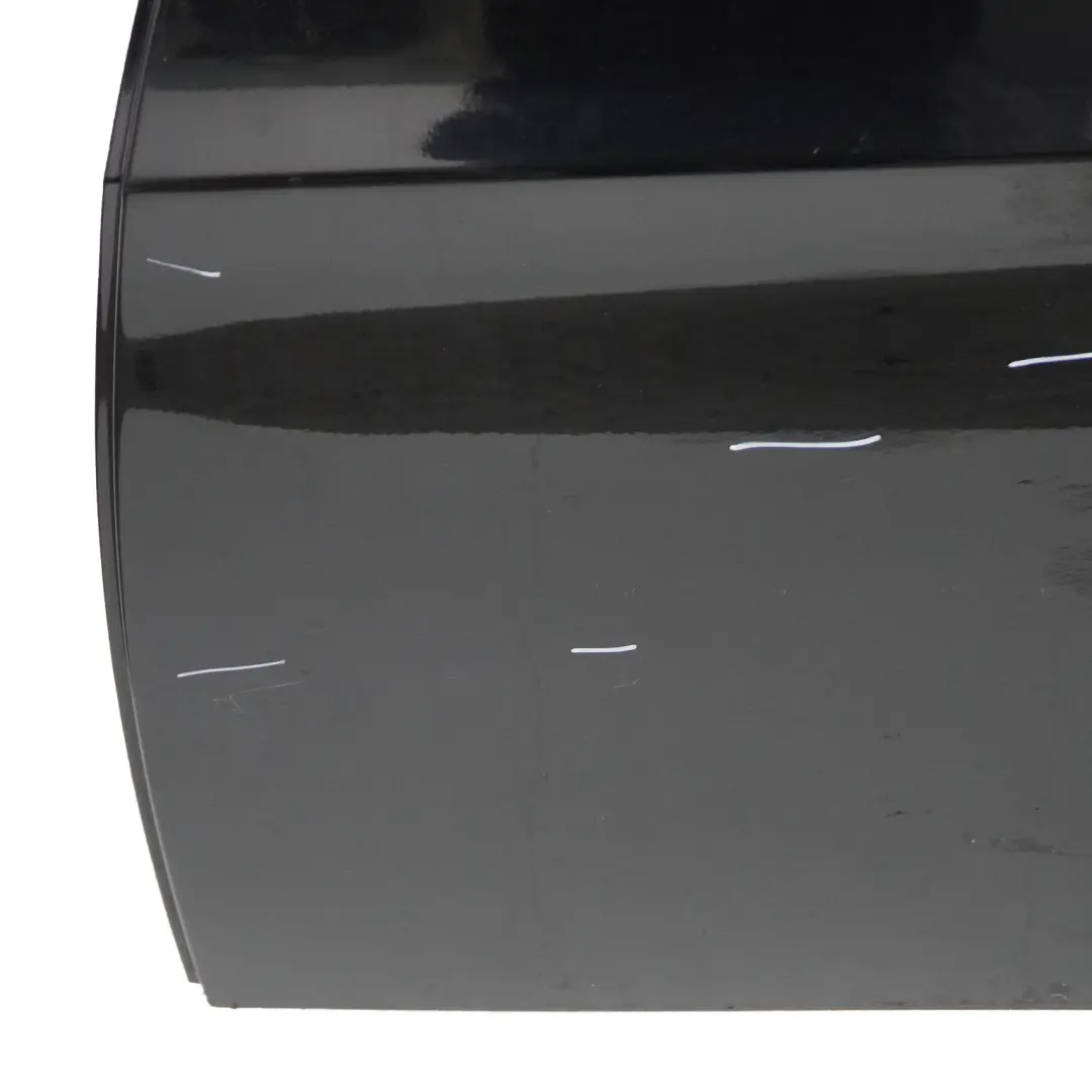 BMW E90 Puerta Trasera Lado Izquierdo Schwarz 2 Negro - 668 - SKU 7203647-SCH4 - Número de pieza 7203647