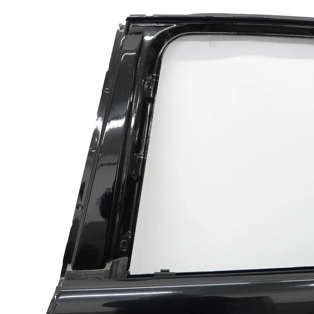 Tür Hinten Links Schwarz 2 - 668 für BMW E90 mit Teilenummer 7203647 BMW E90 Tür Hinten Links Schwarz 2 - 668 - SKU 7203647-SCH4 - Teilenummer 7203647