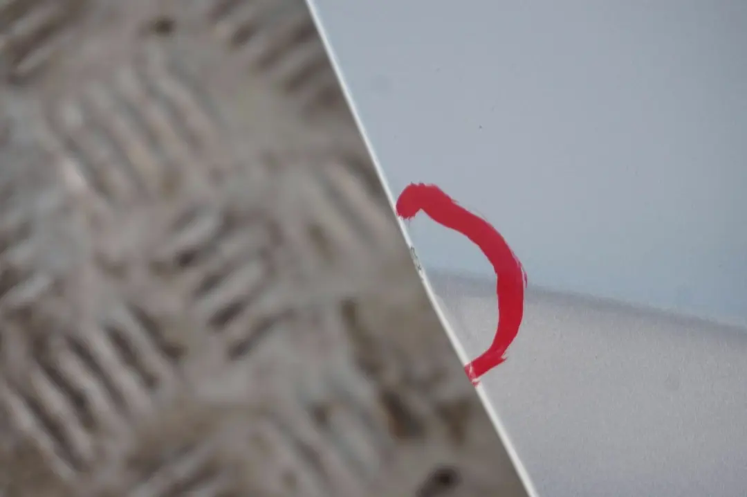 BMW E90 LCI Porte Arriere A Droite Argent Titane Argent - SKU 7203648-TS8 - Numéro de pièce 7203648