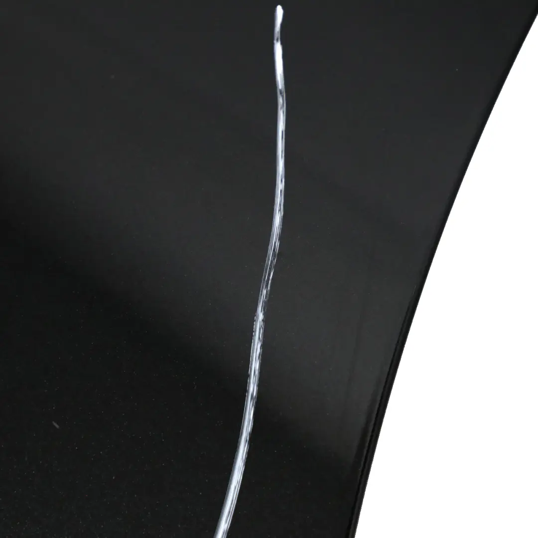 BMW E90 Puerta Trasera Derecha Zafiro Negro Metalizado - 475 - SKU 7203648-BS5 - Número de pieza 7203648