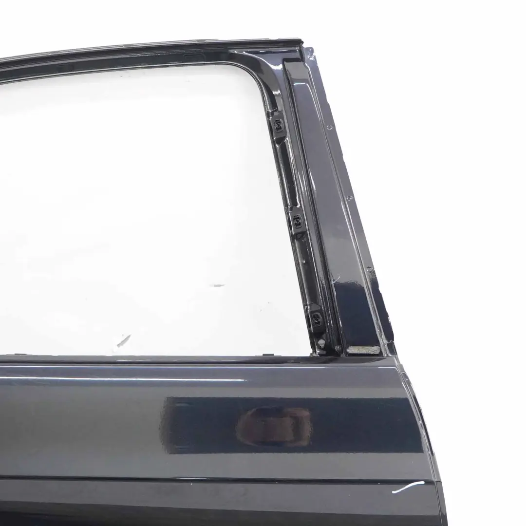 Puerta Trasera Derecha Carbonschwarz Carbon Black para BMW E90 E90N LCi con número de pieza 7203648 BMW E90 E90N LCi Puerta Trasera Derecha Carbonschwarz Carbon Black - SKU 7203648-CAR2 - Número de pieza 7203648