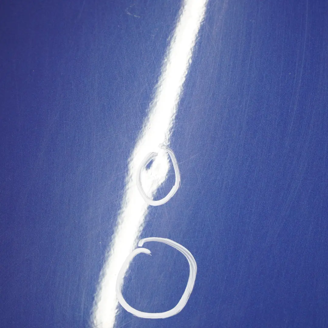 Porta posteriore destra Le Mans Blau Blue Metallic - 381 per BMW E90 Berlina con numero di parte 7203648 BMW E90 Berlina Porta posteriore destra Le Mans Blau Blue Metallic - 381 - SKU 7203648-LMB - Numero di parte 7203648