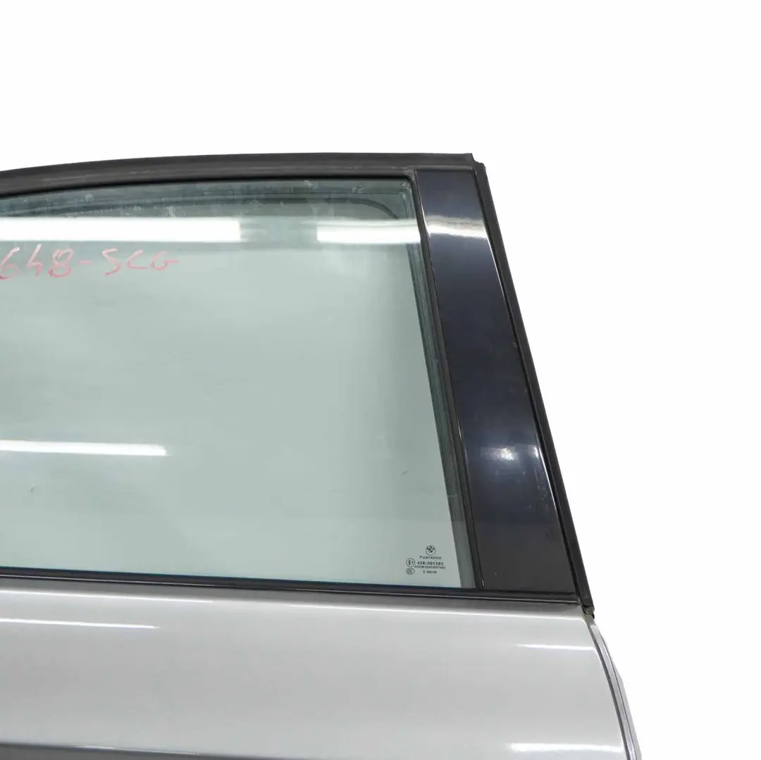 Arriere Droite Bleu Spacegrau Metallic - A52 pour BMW E90 Porte à propos du numéro de pièce 7203648 BMW E90 Porte Arriere Droite Bleu Spacegrau Metallic - A52 - SKU 7203648-SCG - Numéro de pièce 7203648