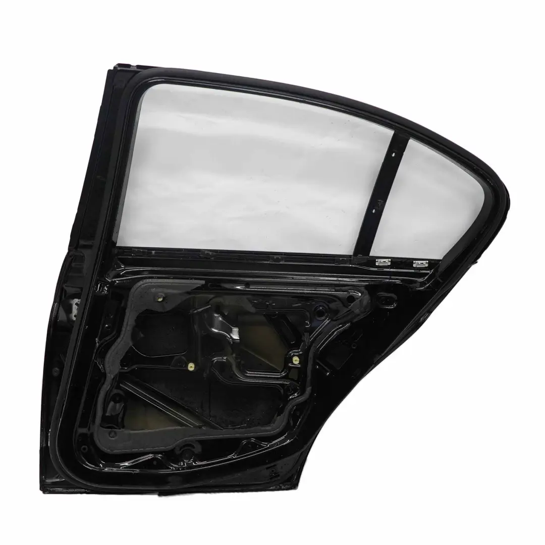 Drzwi Prawe Tylne Schwarz II 668 do BMW E90 o numerze 7203648 BMW E90 Drzwi Prawe Tylne Schwarz II 668 - SKU 7203648-SCH - Numer Części 7203648