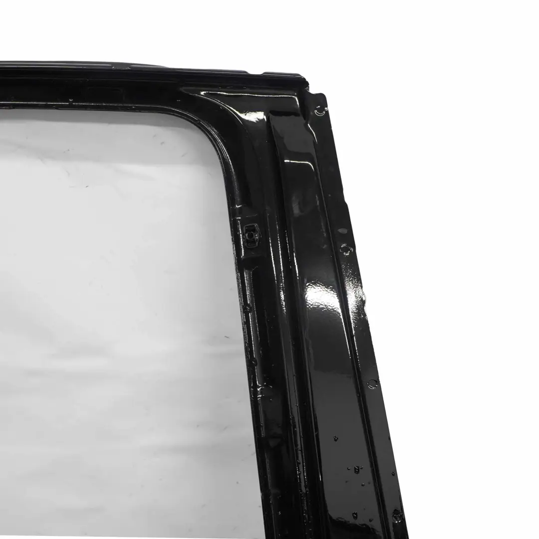 Passeggero Portiera Posteriore Destra Nero 2 per BMW E90 LCI con numero di parte 7203648 BMW E90 LCI Passeggero Portiera Posteriore Destra Nero 2 - SKU 7203648-SCH - Numero di parte 7203648