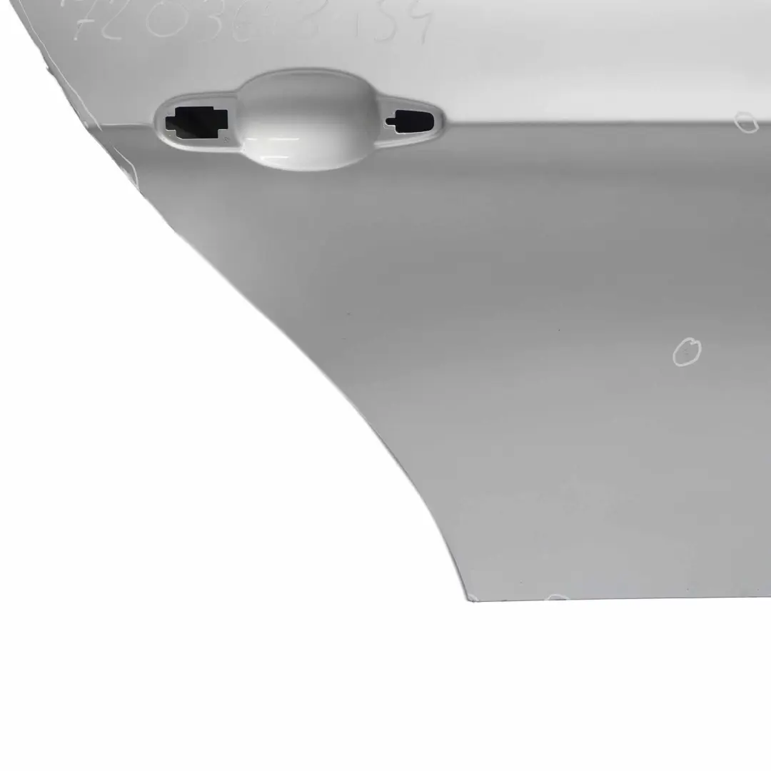 BMW E90 Puerta Trasera Derecha Titansilber Titan Silver Metallic - 354 - SKU 7203648-TS4 - Número de pieza 7203648