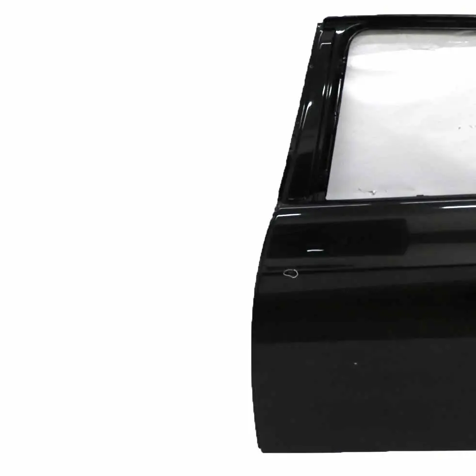 Porta posteriore sinistra BMW E91 Touring Nero Zaffiro Metallizzato - 475 per con numero di parte 7203675 Porta posteriore sinistra BMW E91 Touring Nero Zaffiro Metallizzato - 475 - SKU 7203675-BS2 - Numero di parte 7203675