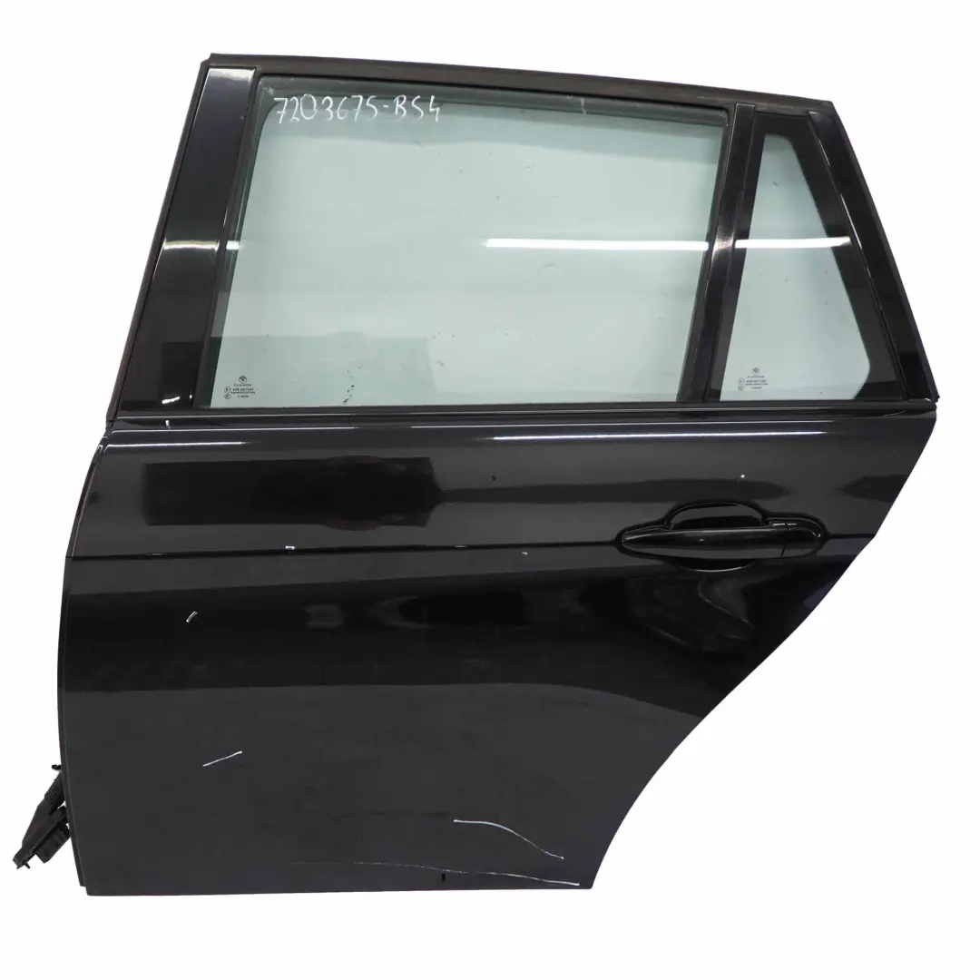 Puerta Trasera Izquierda Negro Zafiro Metálico - 475 para BMW E91 Touring con número de pieza 7203675 BMW E91 Touring Puerta Trasera Izquierda Negro Zafiro Metálico - 475 - SKU 7203675-BS4 - Número de pieza 7203675