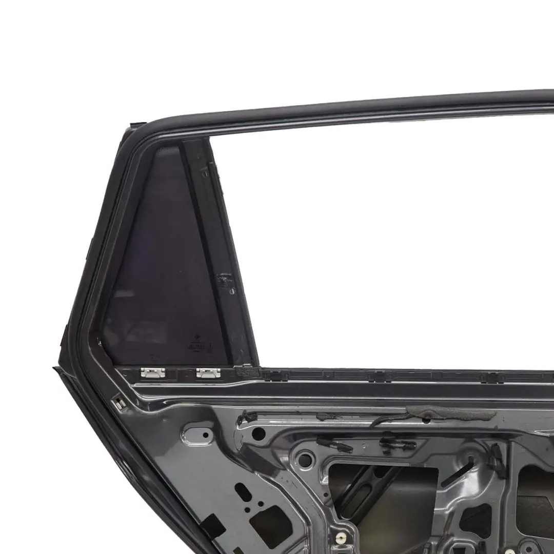 BMW E91 Puerta Trasera Izquierda Touring Sparkling Graphite Metallic - A22 - SKU 7203675-SG - Número de pieza 7203675