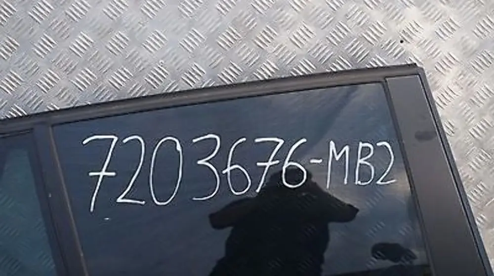 BMW E91 E91N LCI Passeggero Portiera Posteriore Dx Blu Monaco Metallizzato - SKU 7203676-MB2 - Numero di parte 7203676