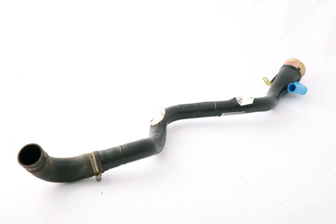 Plastic Fuel Petrol Filler Pipe Hose to BMW 3 Series E90 E91 E92 E93 with Part number 7203751 BMW 3 Series E90 E91 E92 E93 Plastic Fuel Petrol Filler Pipe Hose - SKU 7203751 - Part number 7203751