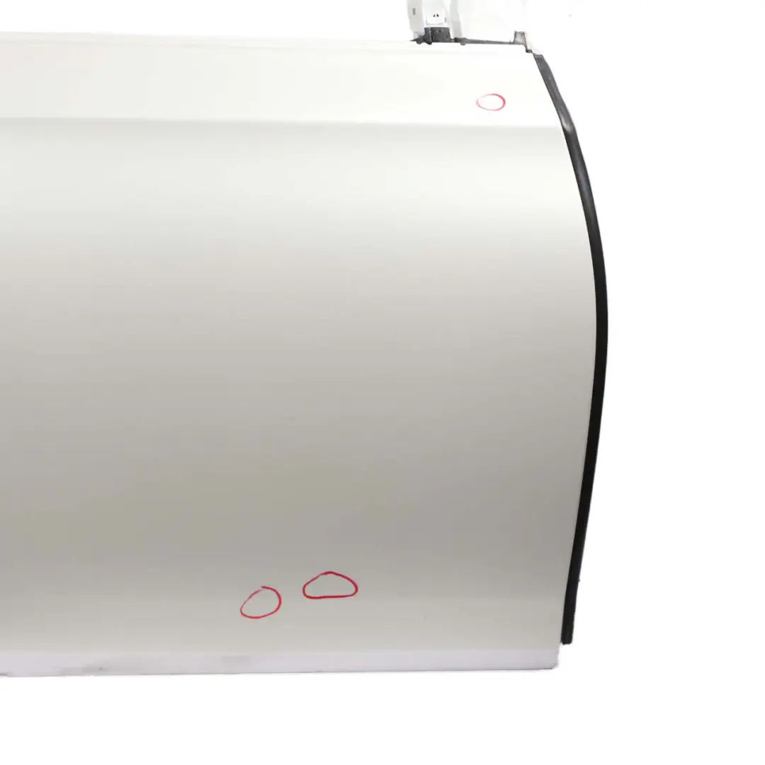 Door Rear Right O/S Mineralweiss Mineral White Metallic - A96 to BMW F01 with Part number 7203980 BMW F01 Door Rear Right O/S Mineralweiss Mineral White Metallic - A96 - SKU 7203980-MW - Part number 7203980