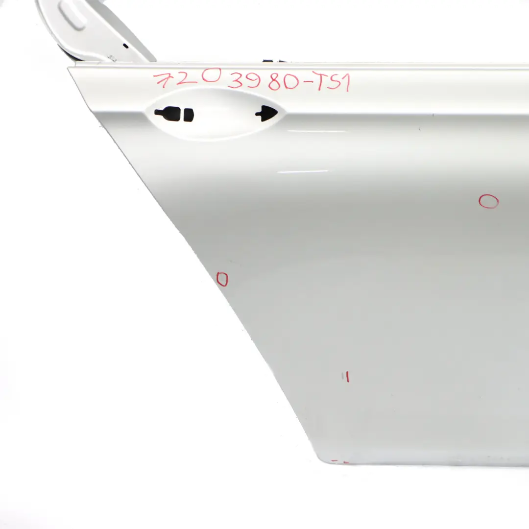 Arrière Droite Titansilber Argent Titan Métallisé - 354 pour BMW F01 Porte à propos du numéro de pièce 7203980 BMW F01 Porte Arrière Droite Titansilber Argent Titan Métallisé - 354 - SKU 7203980-TS1 - Numéro de pièce 7203980