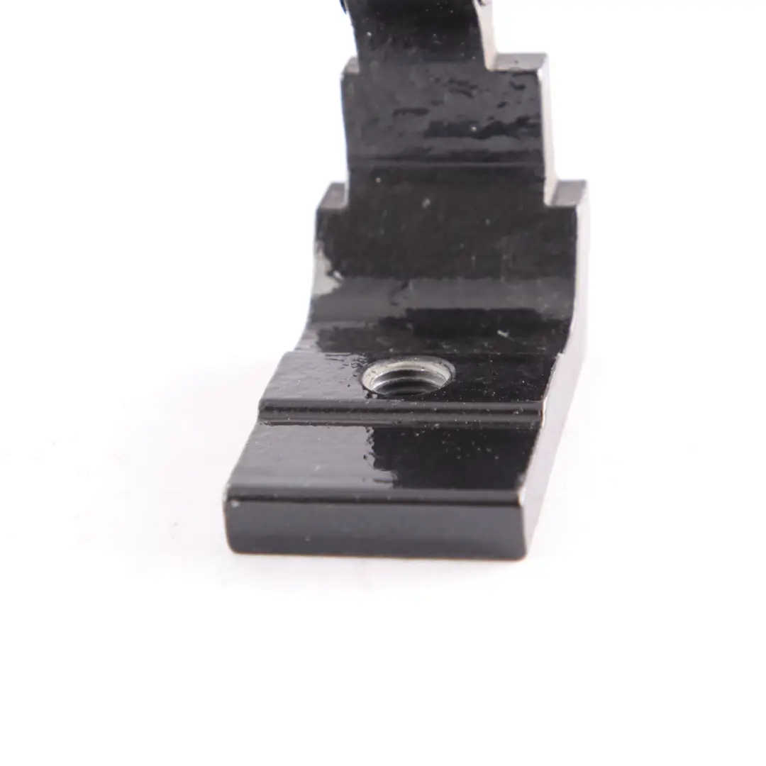 BMW F01 Bisagra Puerta Trasera Derecha Inferior Gris Sophistograu A90 - SKU 7203990-SOP - Número de pieza 7203990