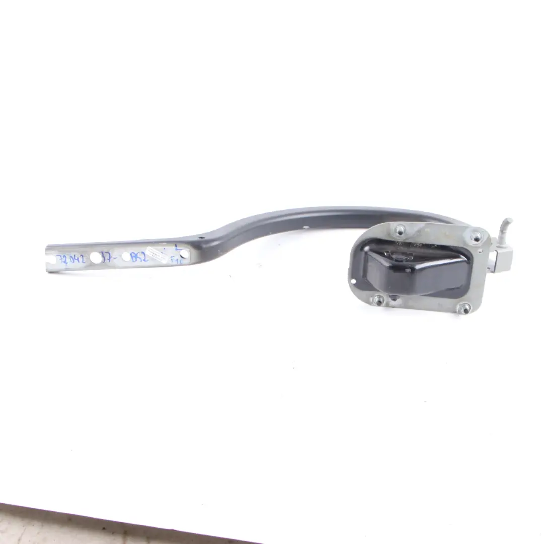 Zawias Klapy Bagażnika Lewy Czarny Sapphire Metallic 475 do BMW F10 o numerze 7204237 BMW F10 Zawias Klapy Bagażnika Lewy Czarny Sapphire Metallic 475 - SKU 7204237-BS2 - Numer Części 7204237