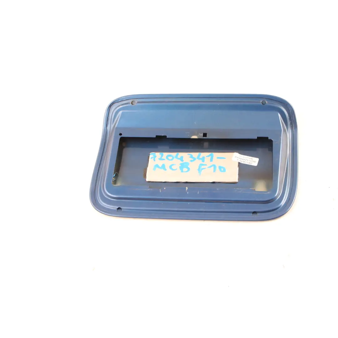 Coperchio Carburante Riempimento Aletta Montecarlo Blue B05 per BMW F10 con numero di parte 7204341 BMW F10 Coperchio Carburante Riempimento Aletta Montecarlo Blue B05 - SKU 7204341-MCB - Numero di parte 7204341