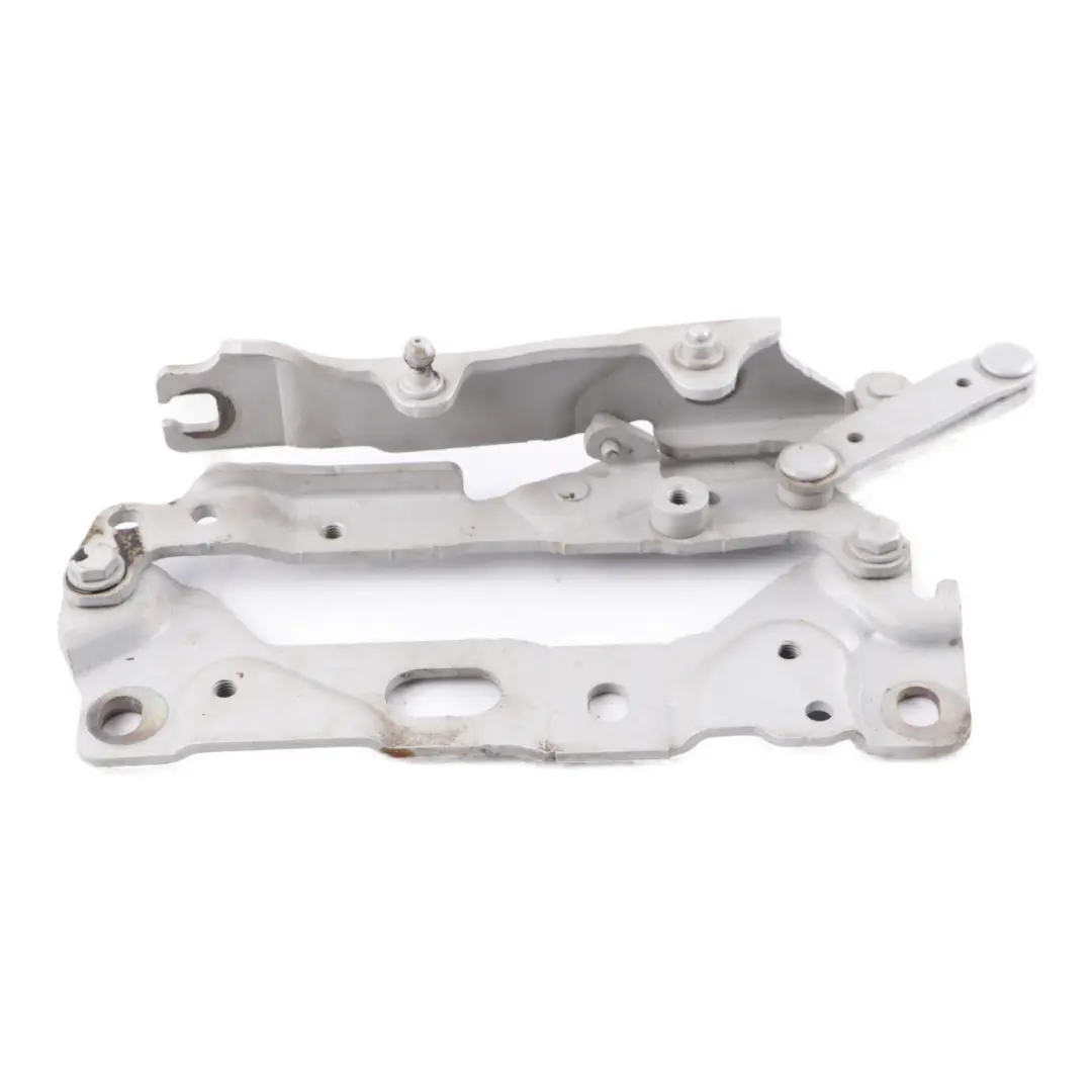 Bonnet Hinge Front Right O/S Titan Silver 354 to BMW F01 F02 F03 F04 Engine with Part number 7204556 BMW F01 F02 F03 F04 Engine Bonnet Hinge Front Right O/S Titan Silver 354 - SKU 7204556-TS - Part number 7204556
